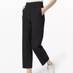 Lululemon Urban Strides Ribbed Super High Rise Pant Trousers Size 6